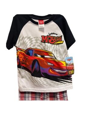 NWT! DISNEY Cars Boys' 2pc Shorts & T-shirt Set Size 4T Red Black Plaid